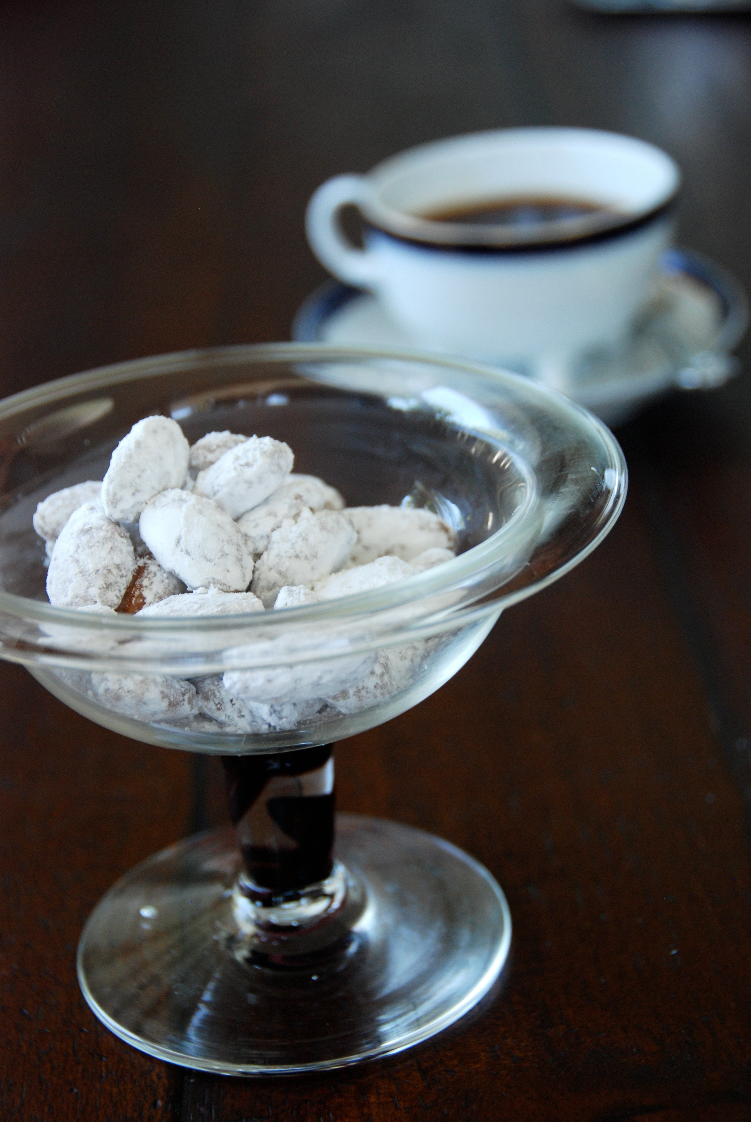 Mint Almonds – Anolon