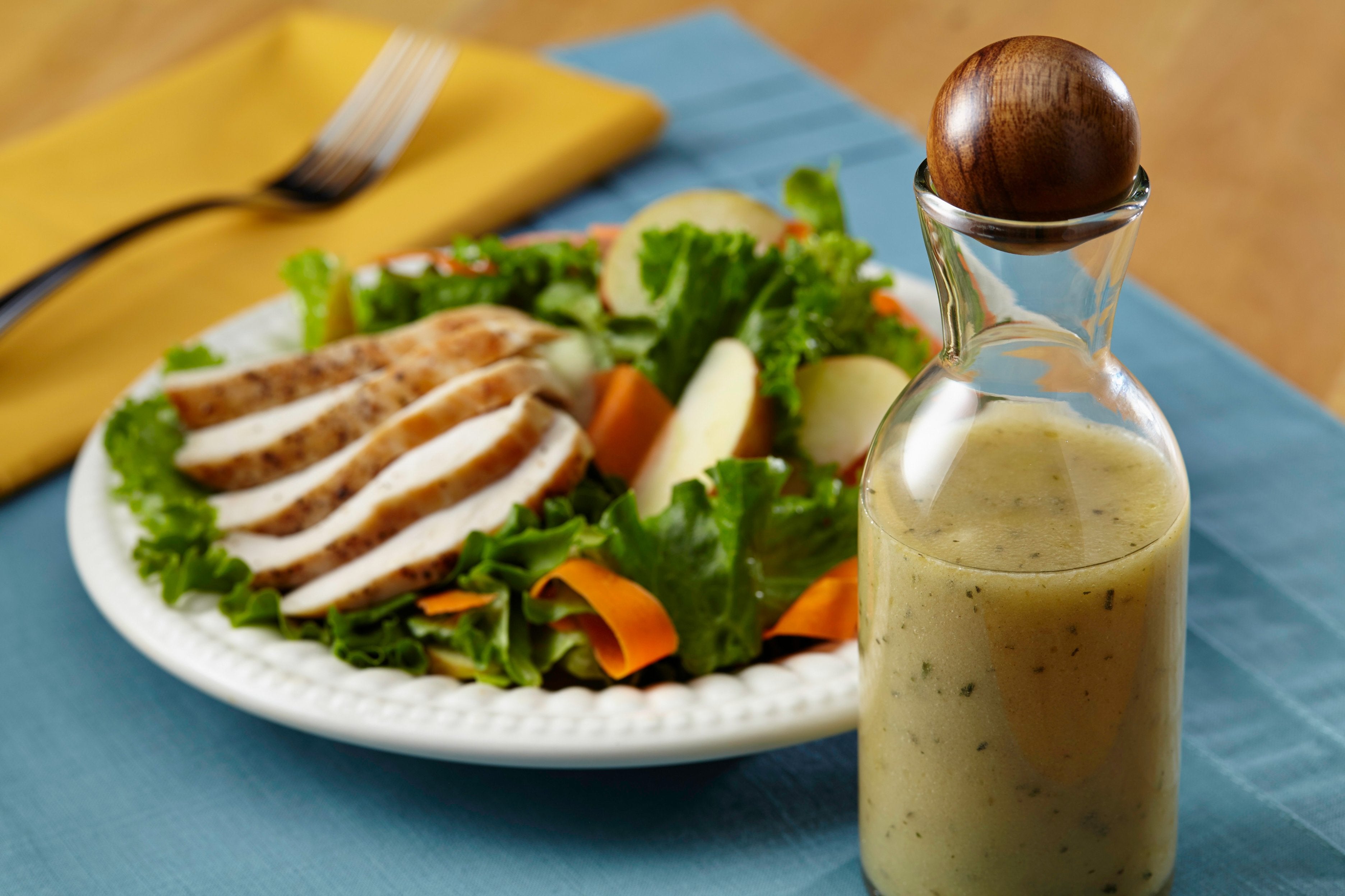 Dijon-Tarragon Vinaigrette
&ndash; Anolon