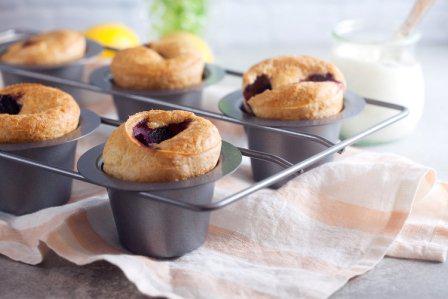 Lemon-Berry Popovers with Honeyed Goat Cheese – Anolon