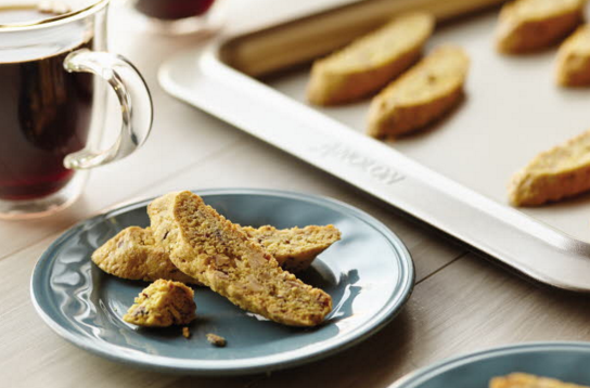 Cornmeal Almond Biscotti