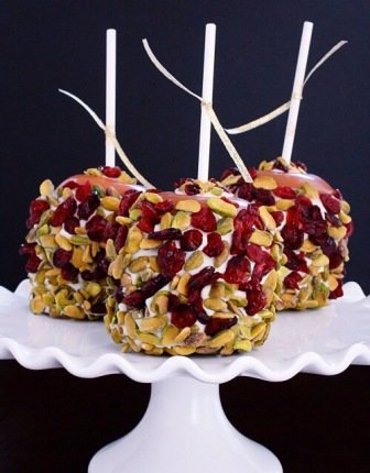 Holiday Caramel Apples