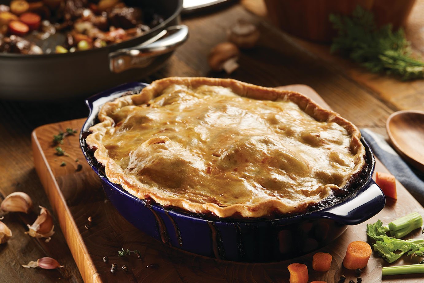 Beef and Mushroom Pot Pie – Anolon