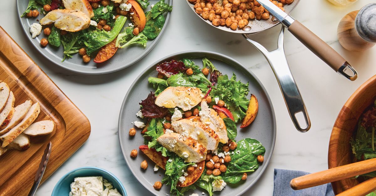 Salad with Pan Seared Chicken & Peaches