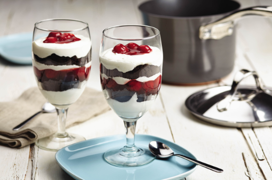 Cherry Cheesecake Parfait