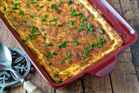 Cheddar Garlic Corn Spoon Bread
