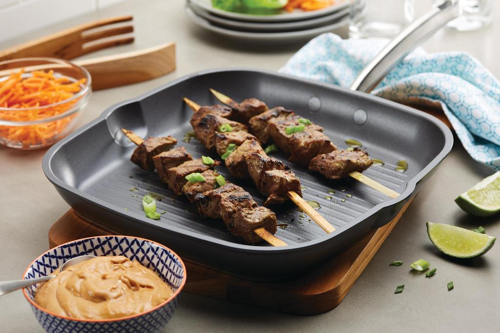 Steak Kabobs with Peanut Sauce