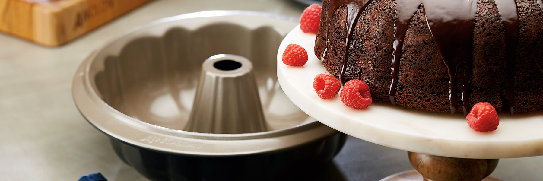 Nonstick Fluted Cake Pans