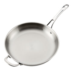 The EverLast Tri-Ply Clad Stainless Steel Frying Pan Set features riveted long and helper handles, a smooth shiny interior, and a flat base for even heating and versatile cooking.